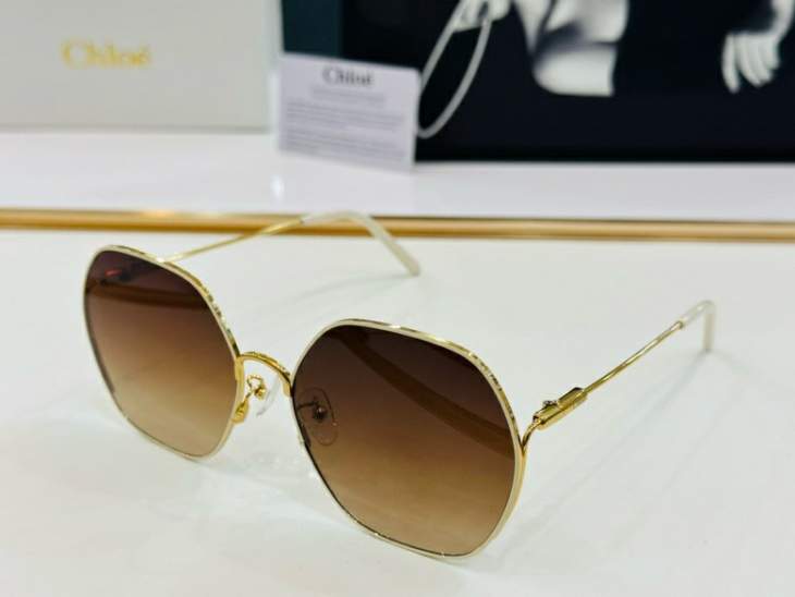 Picture of Chloe Sunglasses _SKUfw58027380fw